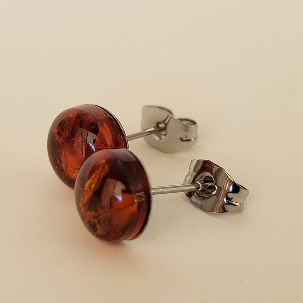 New 8mm Genuine Pressed Baltic Amber Stud Earrings on 316L SS Posts - Picture 4 of 5